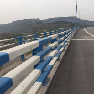 橋梁護欄